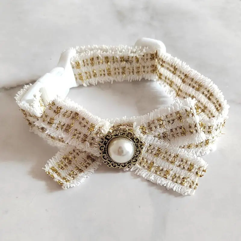 Collier pour chat à nœud papillon – Silencieux et raffiné