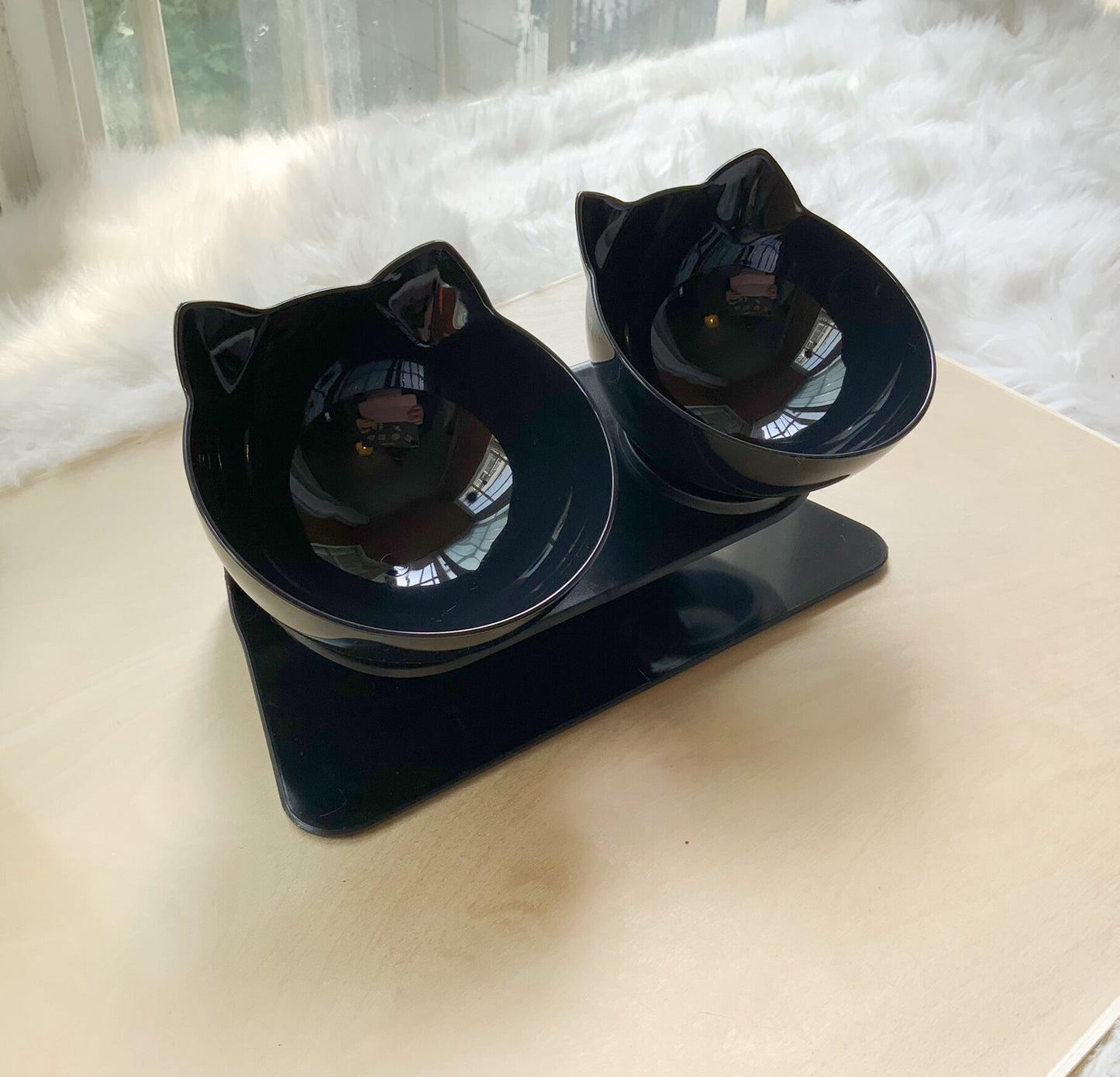 Gamelle Double Antidérapante pour Chat avec Support Surélevé – Distributeur de Nourriture Transparent pour Chats et Chiens – Protège les Vertèbres Cervicales