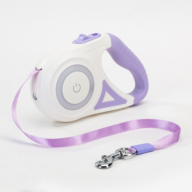 Retractable leash with light